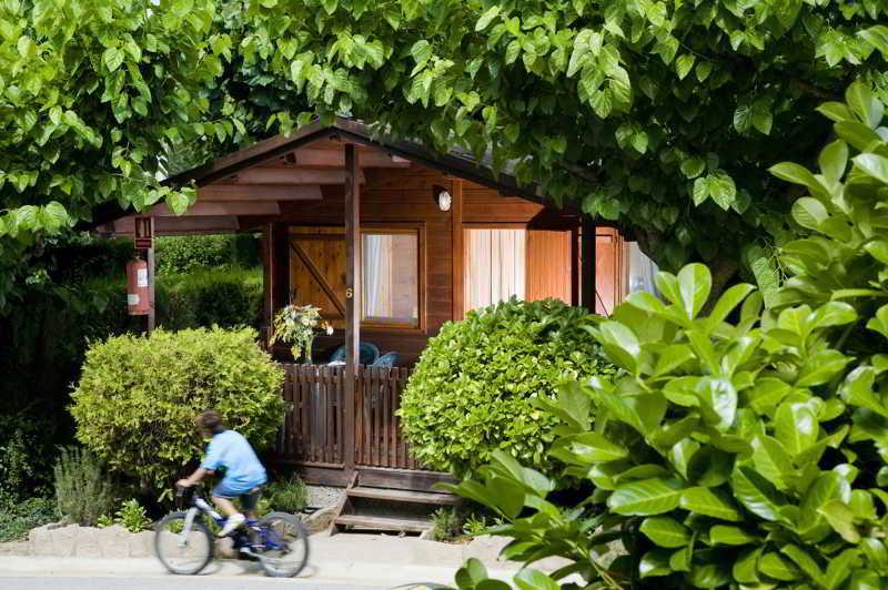 Bungalows - Camping El Solsones Solsona Exterior foto