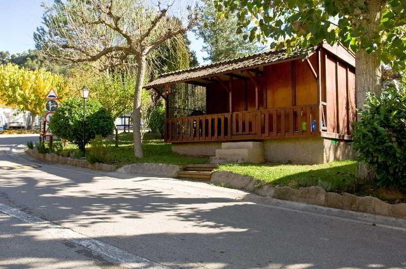 Bungalows - Camping El Solsones Solsona Exterior foto